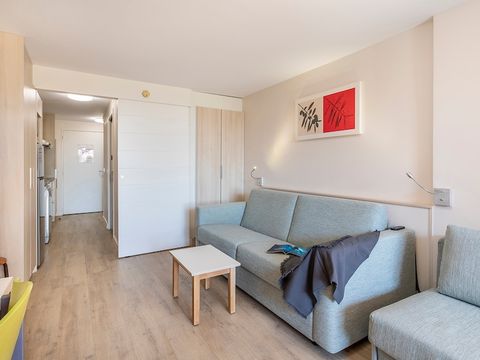 STUDIO 5 personnes - 1 coin nuit