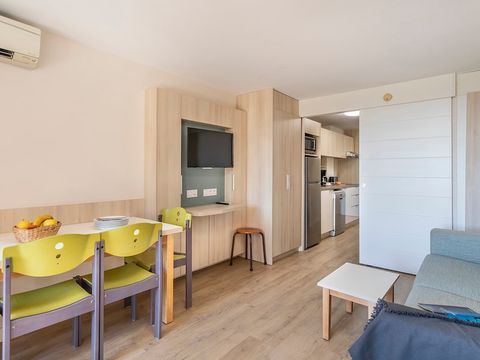 STUDIO 5 personnes - 1 coin nuit