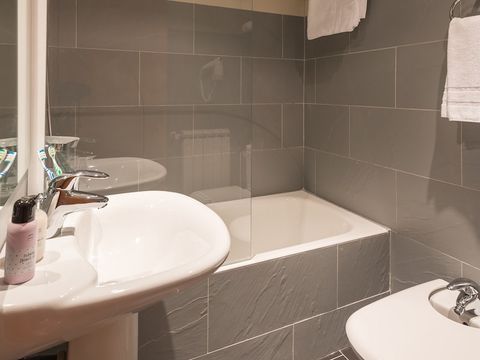 APPARTEMENT 4 personnes - (max 2 adultes) 1 Chambre