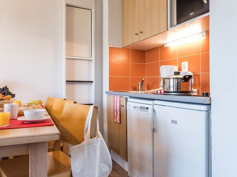 Appartement 7 personnes - 1 CHAMBRE + 1 COIN NUIT - BALCON - VUE MONTAGNE