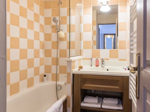 APPARTEMENT 6 personnes - 1 chambre + 1 alcôve