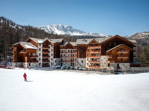Pierre & Vacances Résidence L'Albane - Camping Hautes-Alpes - Image N°4