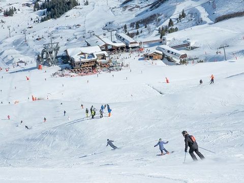 Pierre & Vacances Premium Résidence Les Chalets du Forum - Camping Savoie - Image N°37