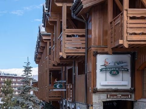 Pierre & Vacances Premium Résidence Les Chalets du Forum - Camping Savoie - Image N°4