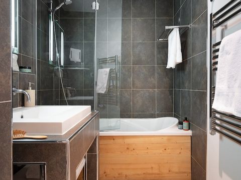 APPARTEMENT 7 personnes - (max 6 adultes) Standard