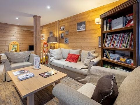 Pierre & Vacances Premium Résidence Les Chalets du Forum - Camping Savoie