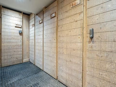 Pierre & Vacances Premium Résidence Les Chalets du Forum - Camping Savoie