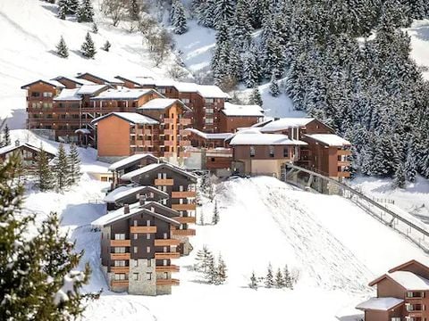 Pierre & Vacances Premium Résidence Les Crêts - Camping Savoie