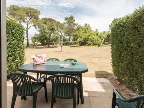 APPARTEMENT 5 personnes - 1 chambre - Vue jardin - Terrasse