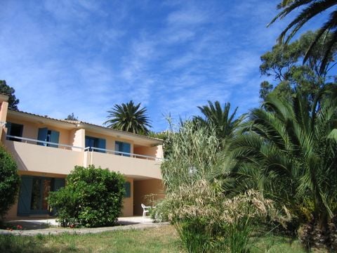 Résidence Goélia Le Domaine de La Pinède - Camping Var - Image N°3