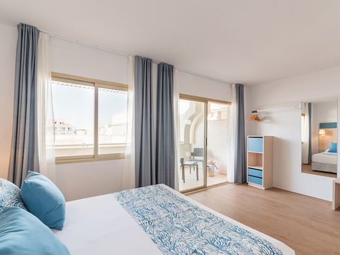 Chambre 2 personnes - Chambre d'hôtel Double - Adaptée à la PMR - Balcon C2A