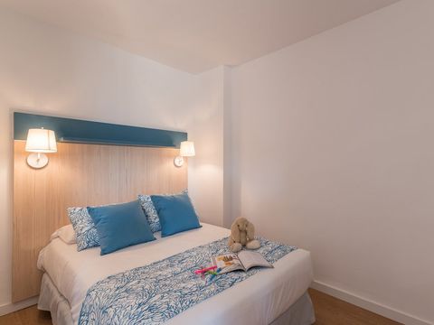Chambre 3 personnes - Chambre d'hôtel standard C3