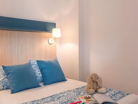 Chambre 3 personnes - Chambre d'hôtel standard C3