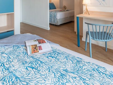 Chambre 3 personnes - Chambre d'hôtel standard C3
