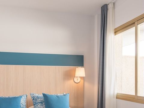 Chambre 2 personnes - Chambre d'hôtel standard C2