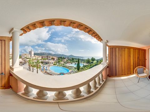 CHAMBRE 2 personnes - Chambre d'hôtel - Double - Terrasse ou balcon - Vue sur la mer