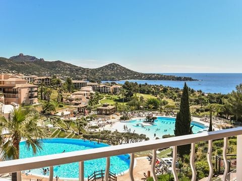 CHAMBRE 2 personnes - Chambre d'hôtel - Double - Terrasse ou balcon - Vue sur la mer
