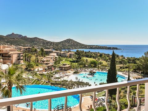 CHAMBRE 3 personnes - Chambre d'hôtel - Triple - Terrasse ou balcon - Vue sur la mer