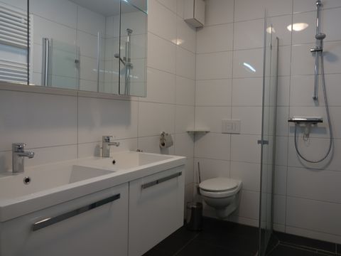 APPARTEMENT 4 personnes - sur les pistes