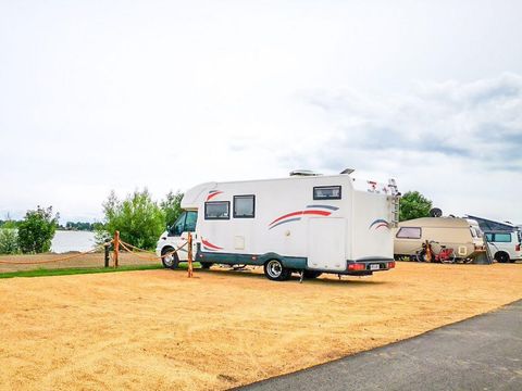 Emplacement - Confort en camping-car