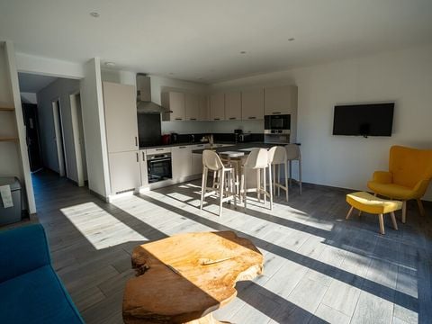 Maison 6 personnes - 3 chambres - Duplex - Climatisation - Piscine privée de 4m - Terrasse