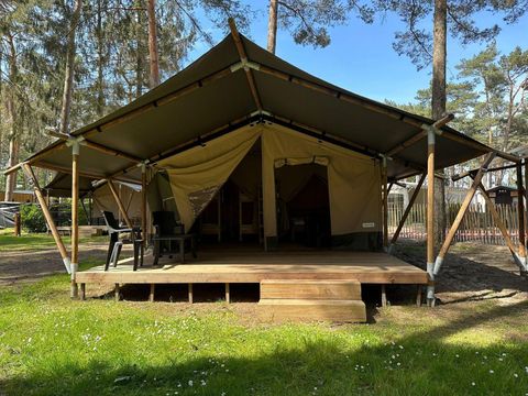 TENTE TOILE ET BOIS 4 personnes