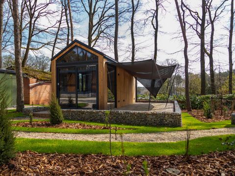 HÉBERGEMENT INSOLITE 2 personnes - Petite maison