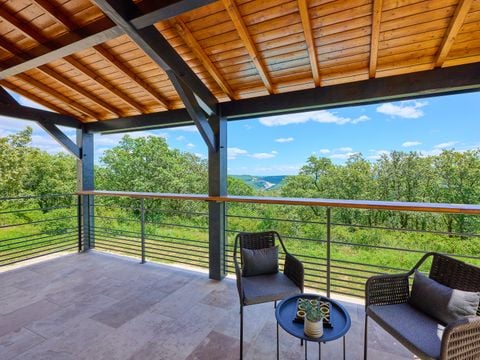 MAISON 8 personnes - Villa 8p. piscine supérieure