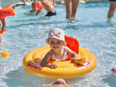 MAISON 8 personnes - Villa 8p. piscine supérieure