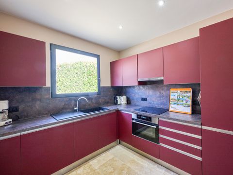 VILLA 8 personnes - Villa 6p. 2 bat. piscine supérieure