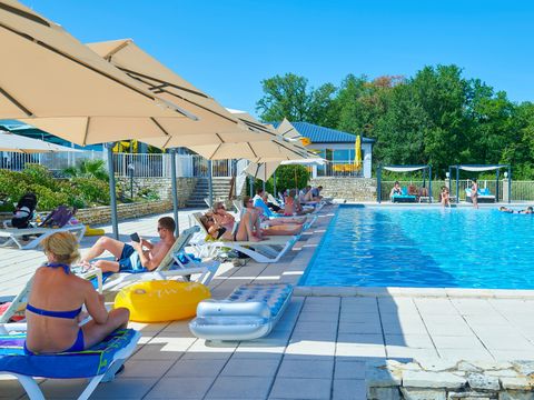 MAISON 6 personnes - Villa 6p. 1 bain piscine indépendante