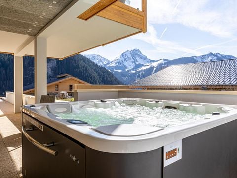 APPARTEMENT 8 personnes - Jacuzzi