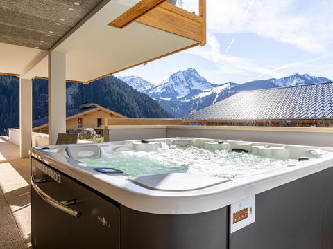 APPARTEMENT 8 personnes - Jacuzzi