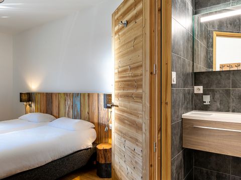 APPARTEMENT 8 personnes - Jacuzzi