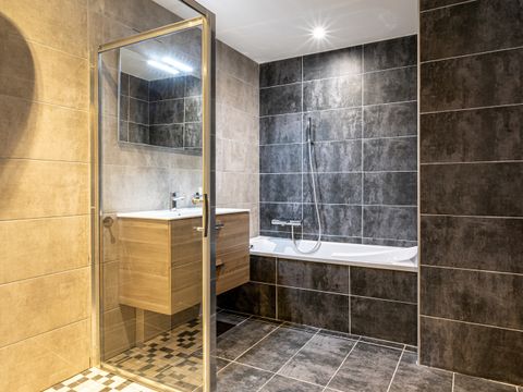 APPARTEMENT 4 personnes