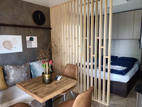 HÉBERGEMENT INSOLITE 2 personnes - Petite maison 2