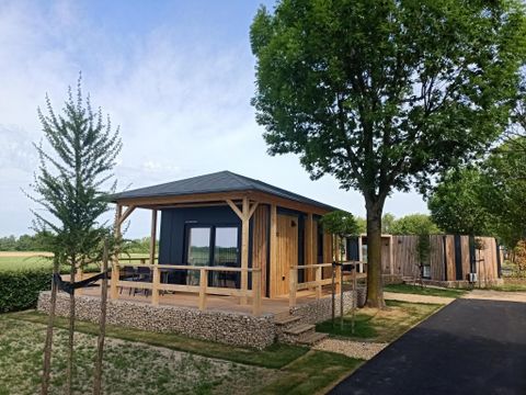 HÉBERGEMENT INSOLITE 2 personnes - Petite maison 2