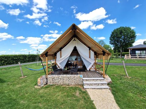 BUNGALOW TOILÉ 6 personnes - Papillio 4+2