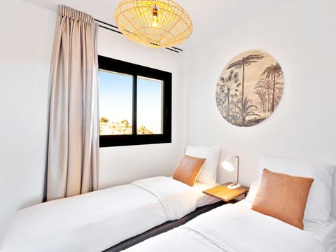 Appartement 4 personnes - loft avec solarium/terrasse et vue sur la mer
