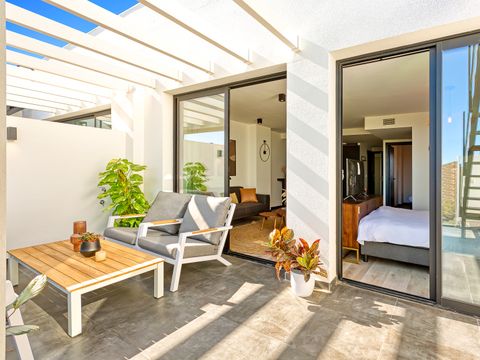 Appartement 4 personnes - loft avec solarium/terrasse et vue sur la mer