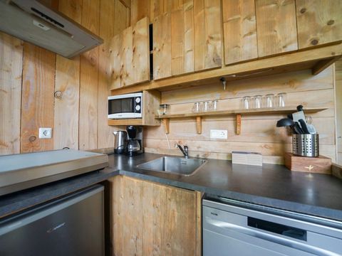 Hébergement 6 personnes - Maison dans les arbres XXL Bain à remous