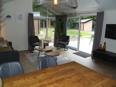 CHALET 4 personnes - Velthorst Hottub