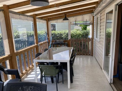 MOBILHOME 8 personnes - Luminosa - Petit Déjeuner + draps inclus + 2 funpass adultes et 4 funpass enfants inclus