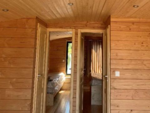 HÉBERGEMENT INSOLITE 4 personnes - Lodge Boat 2 cabines 2 à 4 personnes