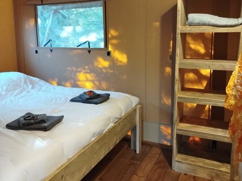 LODGE 4 personnes - Chalet Lodge 27m2 avec salle de bain - 2 chambres 4 pers