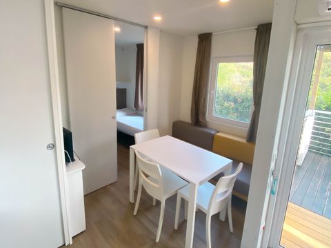 MOBILHOME 4 personnes - Charme