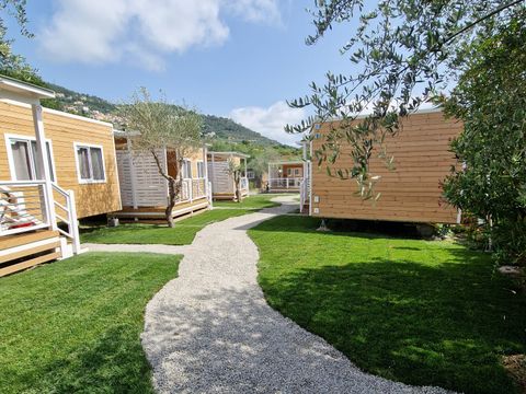 MOBILHOME 5 personnes - Charme