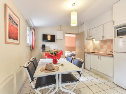 Appartement 2 personnes - 2 pièces- 2 personnes (Séjour + Petit-déjeuner)