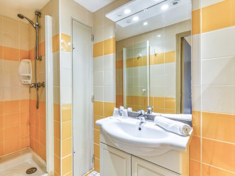 Appartement 2 personnes - 2 pièces- 2 personnes (Séjour + Petit-déjeuner)