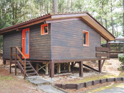 Chalet 3 personnes (Séjour + Petit-déjeuner)